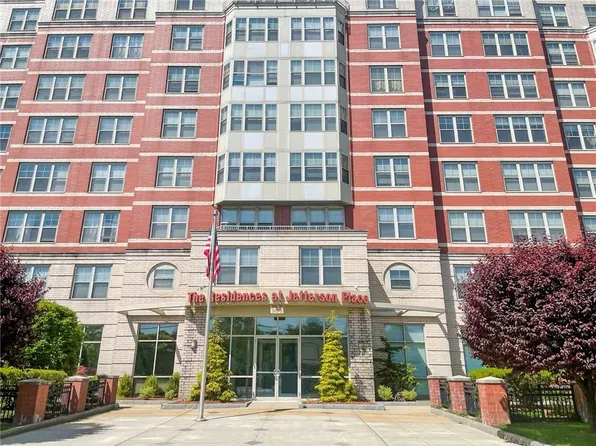 300 Mamaroneck Avenue #825, White Plains, NY 10605