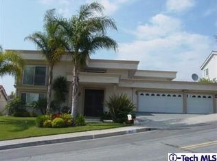 1011 Avonoak Ter, Glendale, CA 91206