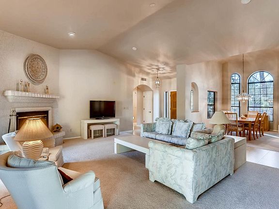 Open great room to formal dining