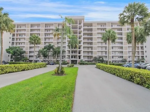 3150 N Palm Aire Drive #704, Pompano Beach, FL 33069