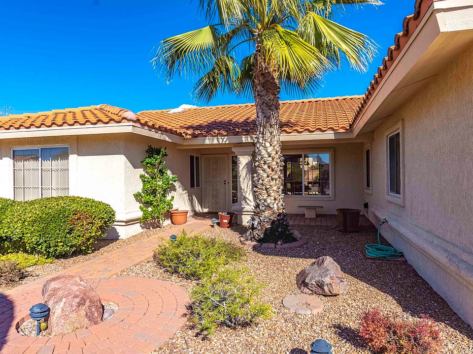 1st image of 1029 E Desert Glen Dr