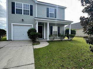 602 Silver Moss Dr, Moncks Corner, SC 29461