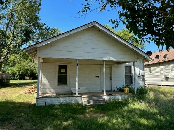 508 W Angeline St, Groesbeck, TX 76642