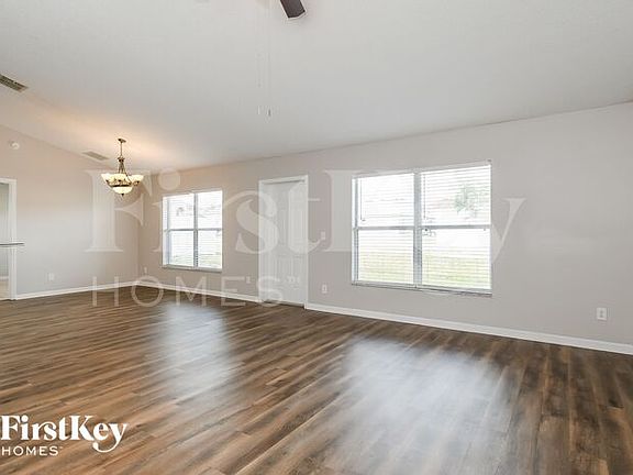 3rd image of 1620 Pompano Way