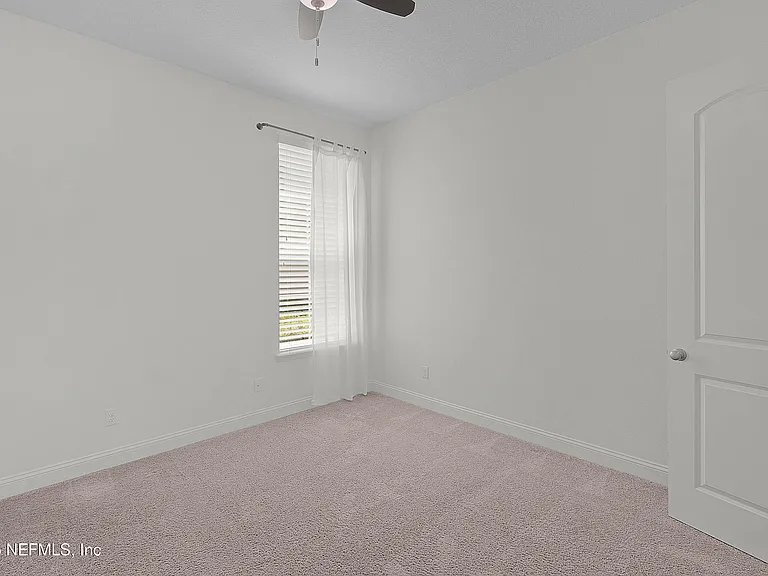 128 Payasada Oaks Trl — Photo 32