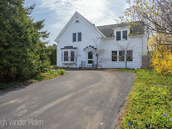 2nd image of 3020 Fulton St SE