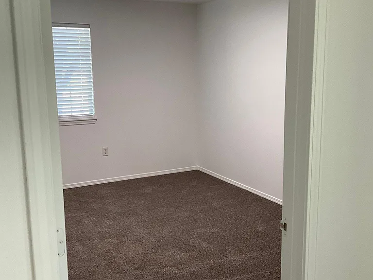 187 N Avenger Ln #201 — Photo 11