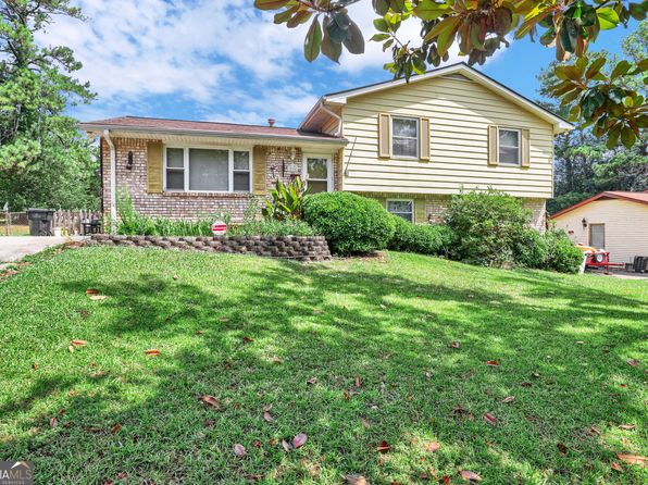 214 W Windemere Way, Jonesboro, GA 30238