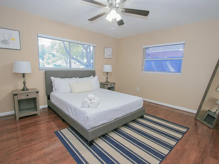 55 Velma Dr W — Photo 24