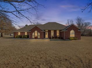 604 Chad Dr, Tuttle, OK 73089