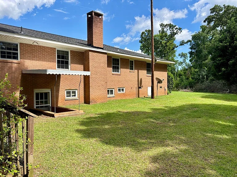 243 Dowd Rd — Photo 33