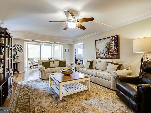 3rd image of 5901 Mount Eagle Dr APT 618
