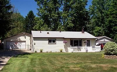 1st image of 2082 Etta Blvd