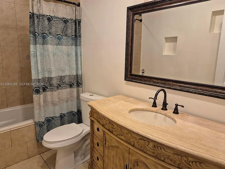 214 Wimbledon Lake Dr #57 — Photo 11