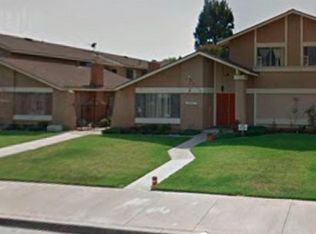 16571 Regina Cir APT 2, Huntington Beach, CA 92649