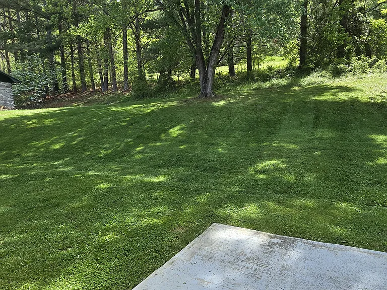 2 Lambeth Ct — Photo 13