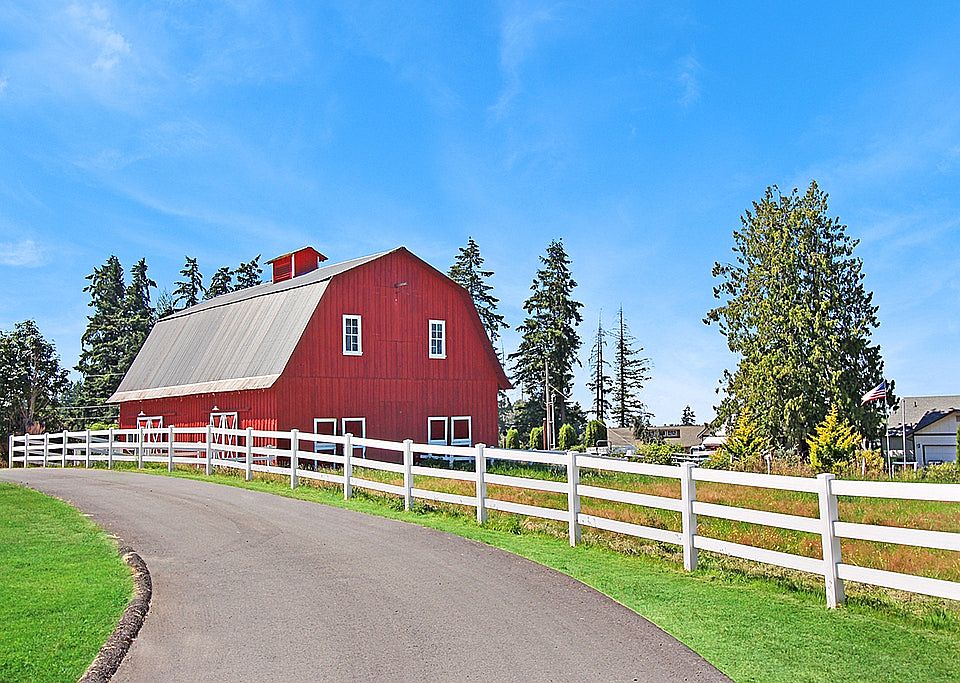Barn on Historic Registry 