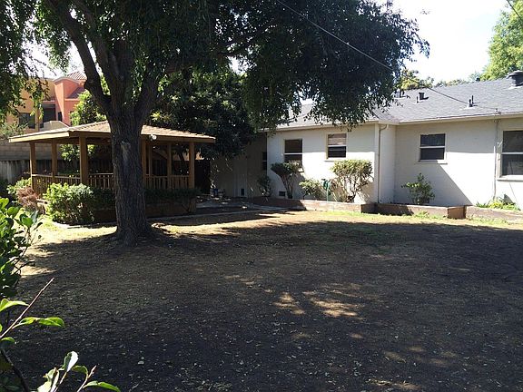 5th image of 14030 Buckner Dr