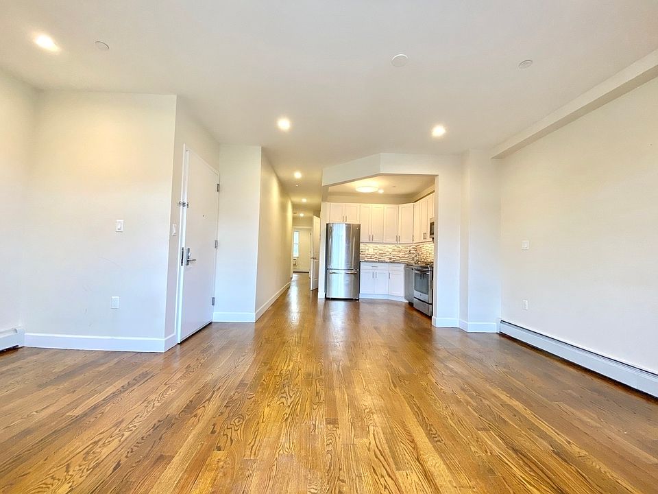 1st image of 456 E 29th St #3