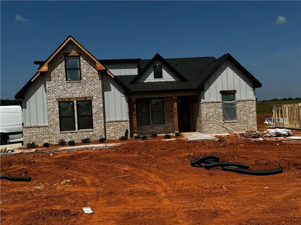 109 Dorchester Rd, Belton, SC 29627