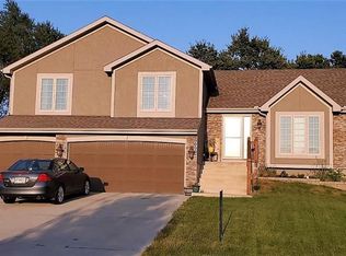 9009 N Norton Ave, Kansas City, MO 64156
