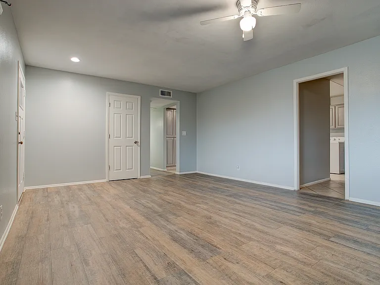 3417 W Marlette Ave — Photo 12