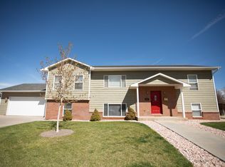 1907 Hillside Dr, Laramie, WY 82070