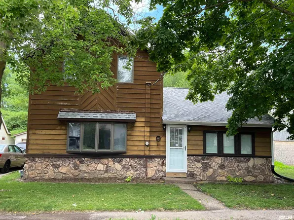 516 N Williams St, Reynolds, IL 61279