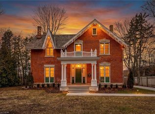 262 Main St W, Grimsby, ON