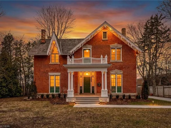 262 Main St W, Grimsby, ON L3M 1S4