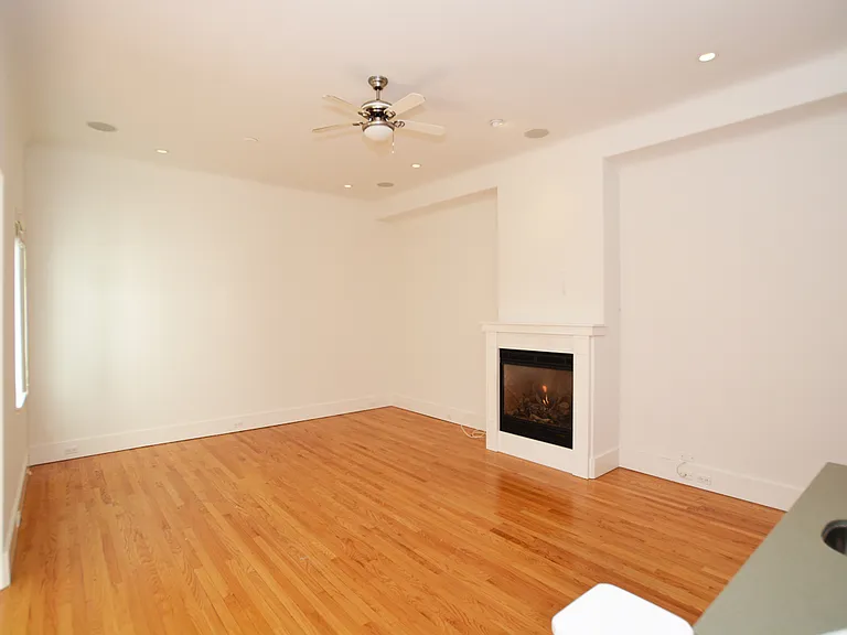 869 Fell St — Photo 5