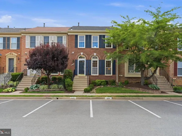 6240 Walkers Croft Way, Alexandria, VA 22315