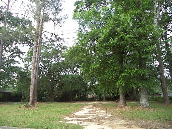 4th image of 2854 Woodline Dr E