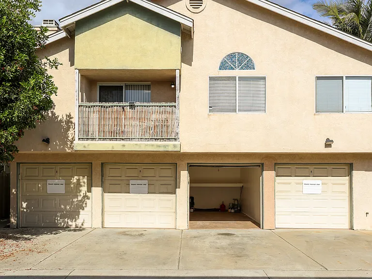 One Car Garage