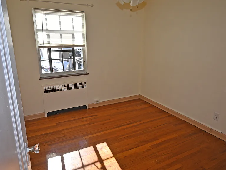 735 Lincolnway E #1 — Photo 20