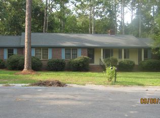98 Poplar Trl, Moultrie, GA 31768