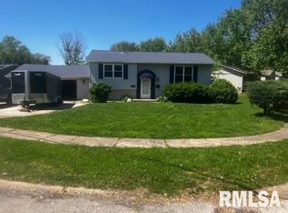 1305 Lincoln Rd, Marquette Heights, IL 61554