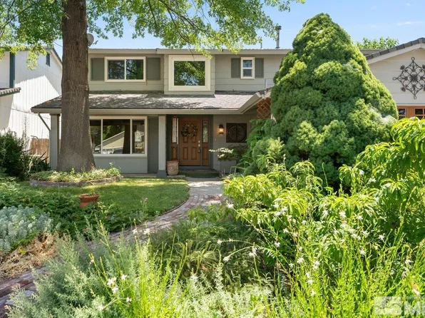 2540 Springland Dr, Sparks, NV 89434