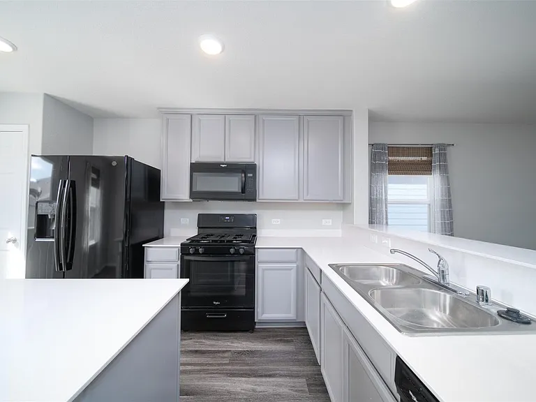 24023 Swather Way — Photo 7