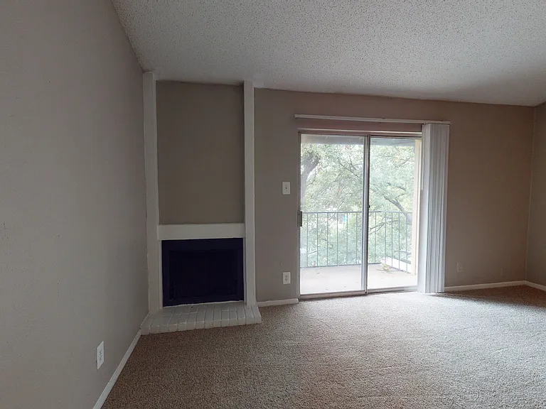 Addison Apartments at the Park — Photo 151