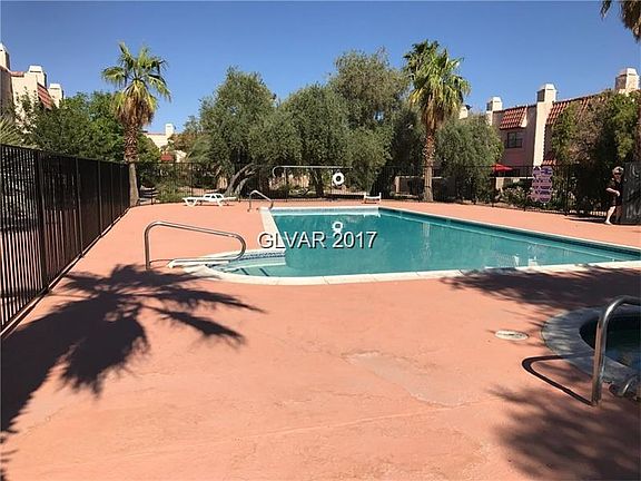 2nd image of 5465 Escondido St