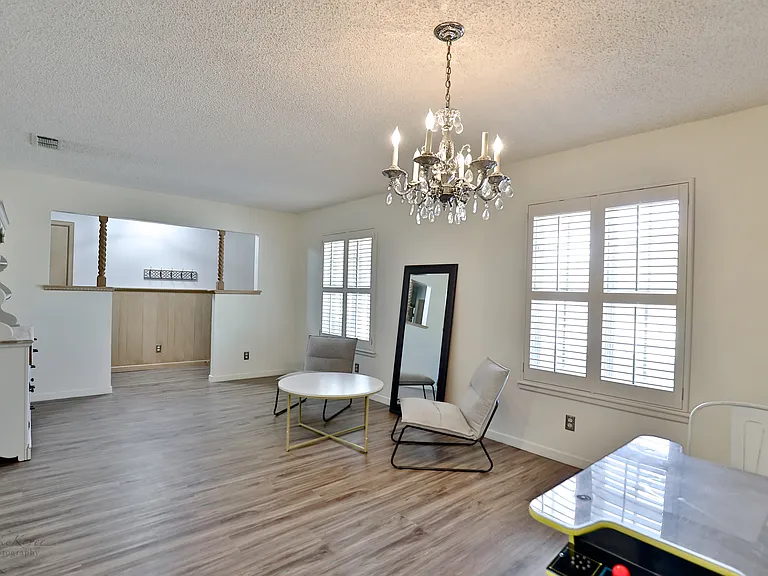 2810 Arrowhead Dr — Photo 16