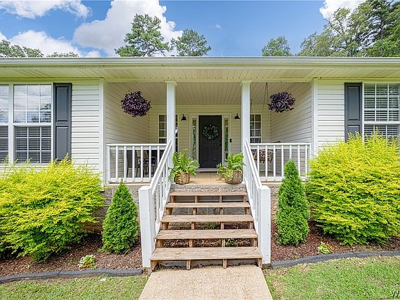 4th image of 15262 Loblolly Ct