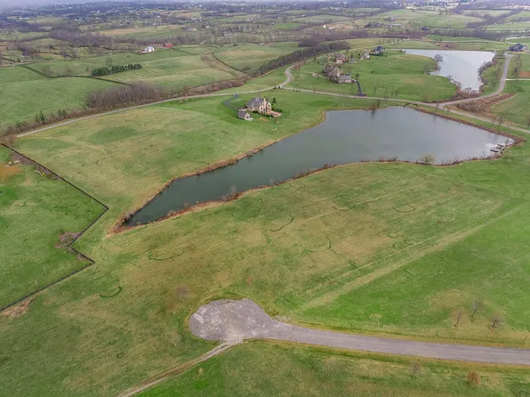 4175 Ambergy Ct, Lexington, KY 40516