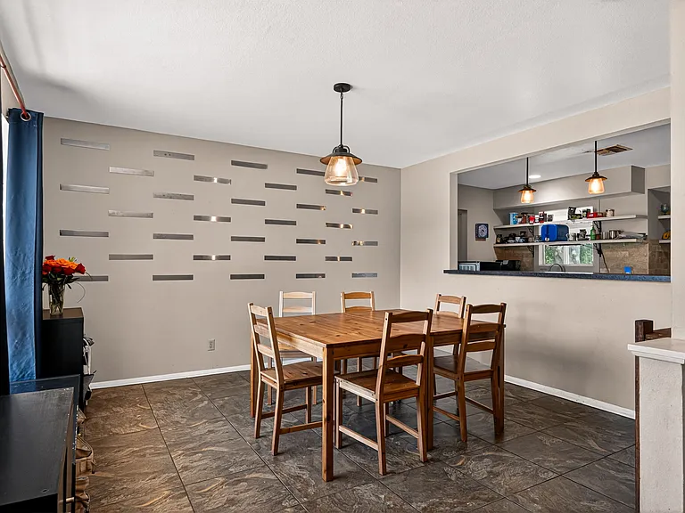 7239 Bridle Path — Photo 12