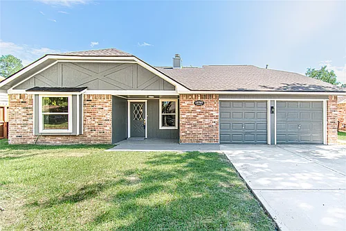 15707 Amapola Dr Photo 1