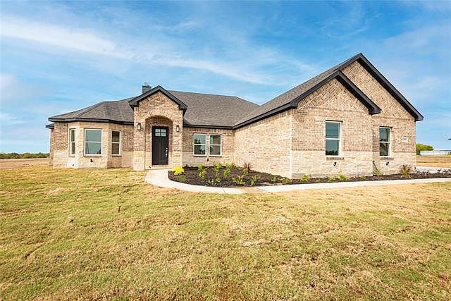 1st image of 1086 County Road 4108