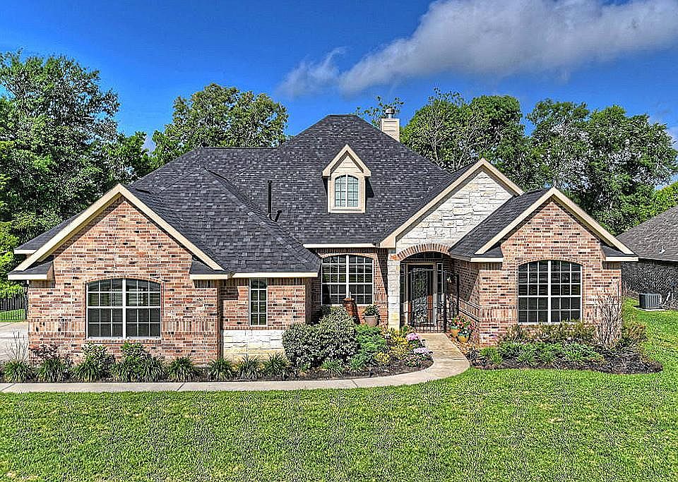 1st image of 106 Harley Dr