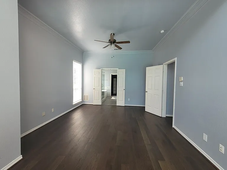 2632 Shadow Hill Ln — Photo 10