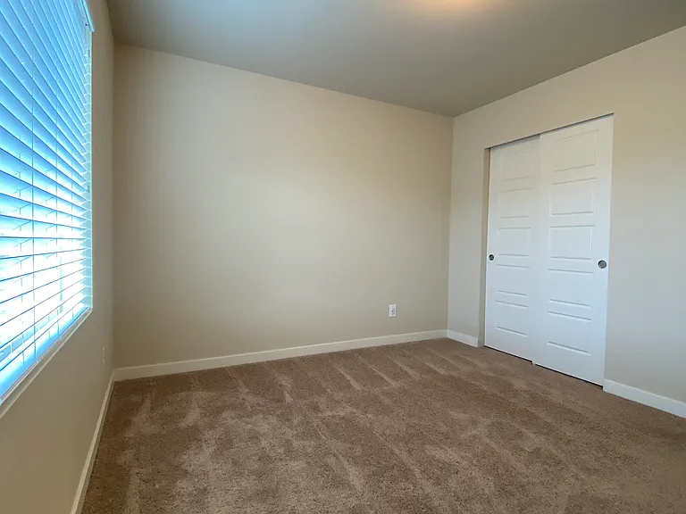 12103 SE 292nd Way — Photo 17